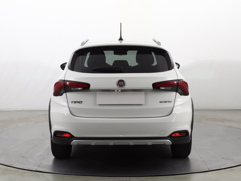 Fiat Tipo, 2022
