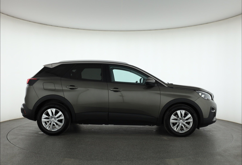 Peugeot 3008, 2016