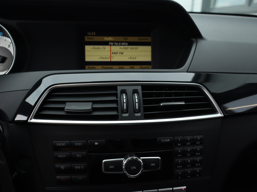 Mercedes-Benz C, 2011