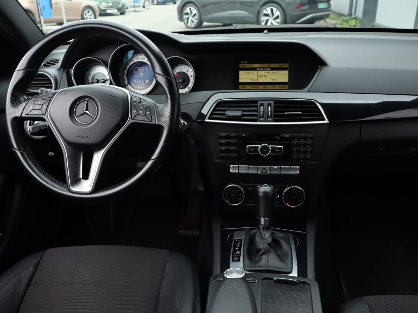 Mercedes-Benz C, 2011
