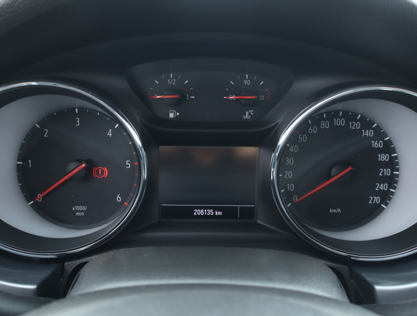 Opel Astra, 2018