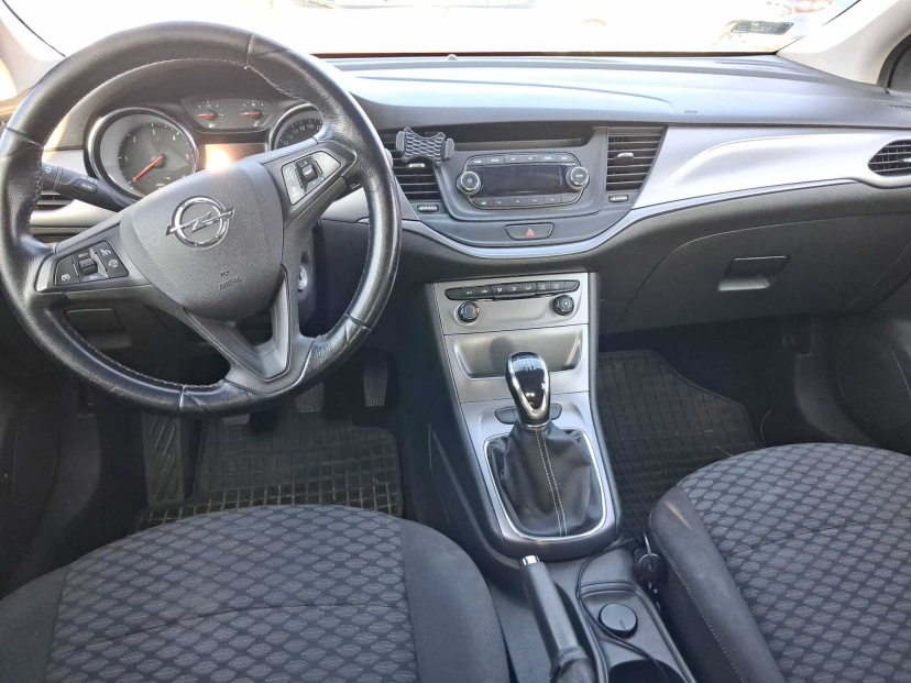 Opel Astra, 2018