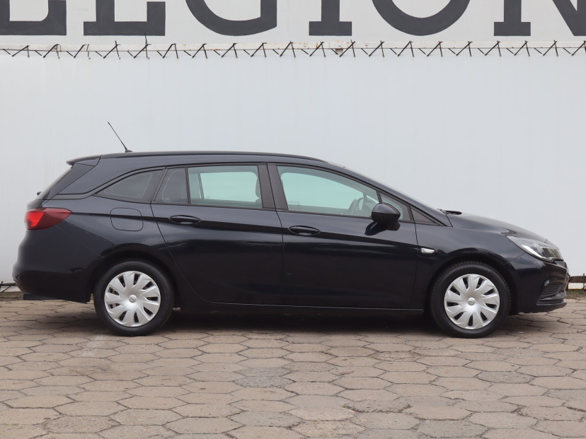 Opel Astra, 2018