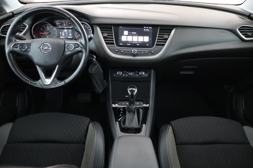 Opel Grandland, 2019