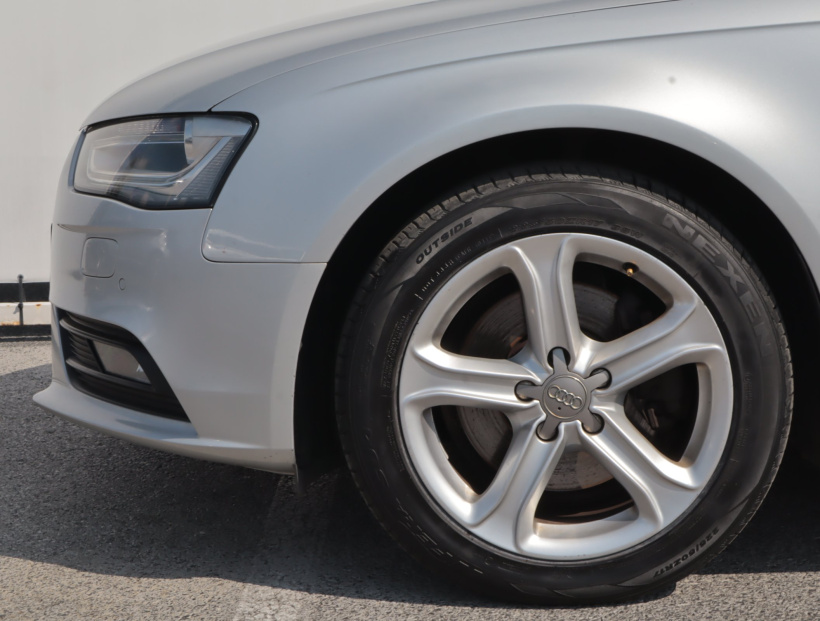 Audi A4, 2012