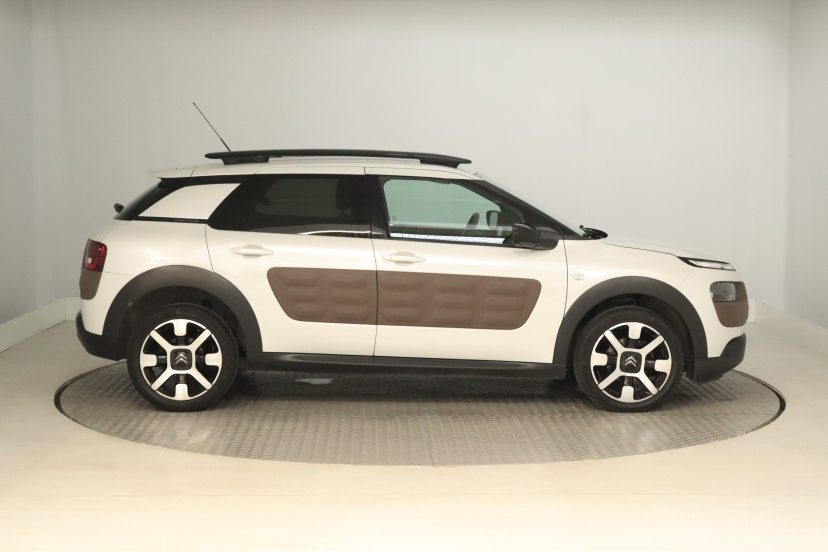 Citroen C4 Cactus, 2015