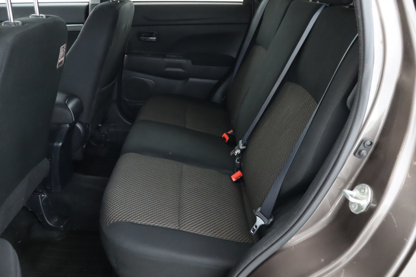 Mitsubishi ASX, 2016