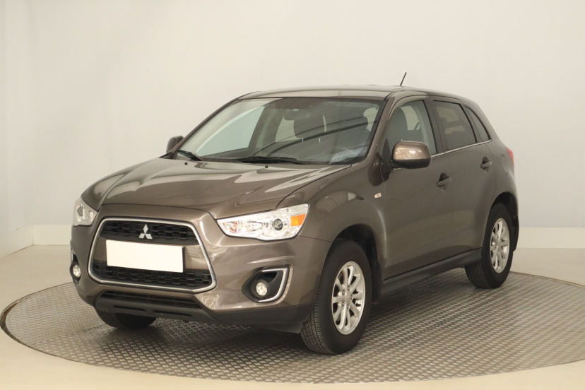 Mitsubishi ASX, 2016