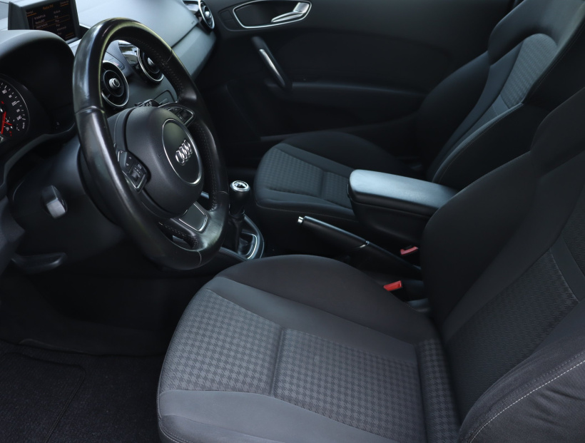 Audi A1, 2011