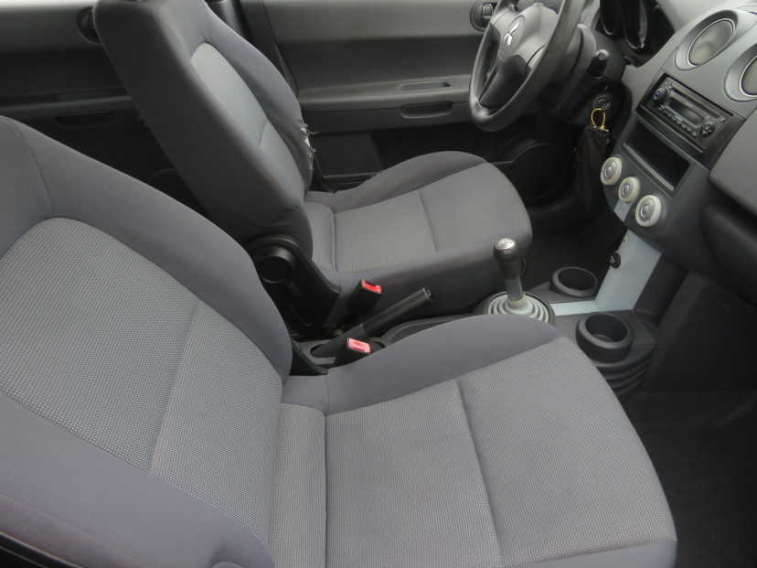 Mitsubishi Colt, 2007