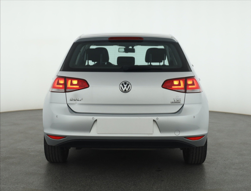 Volkswagen Golf, 2014