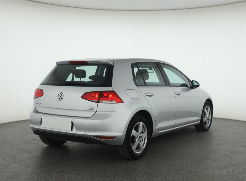 Volkswagen Golf, 2014