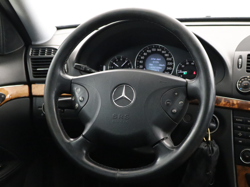 Mercedes-Benz E, 2006