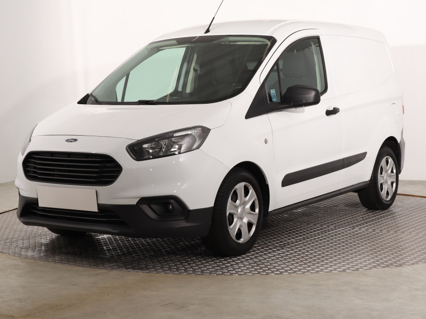 Ford Transit Courier, 2021