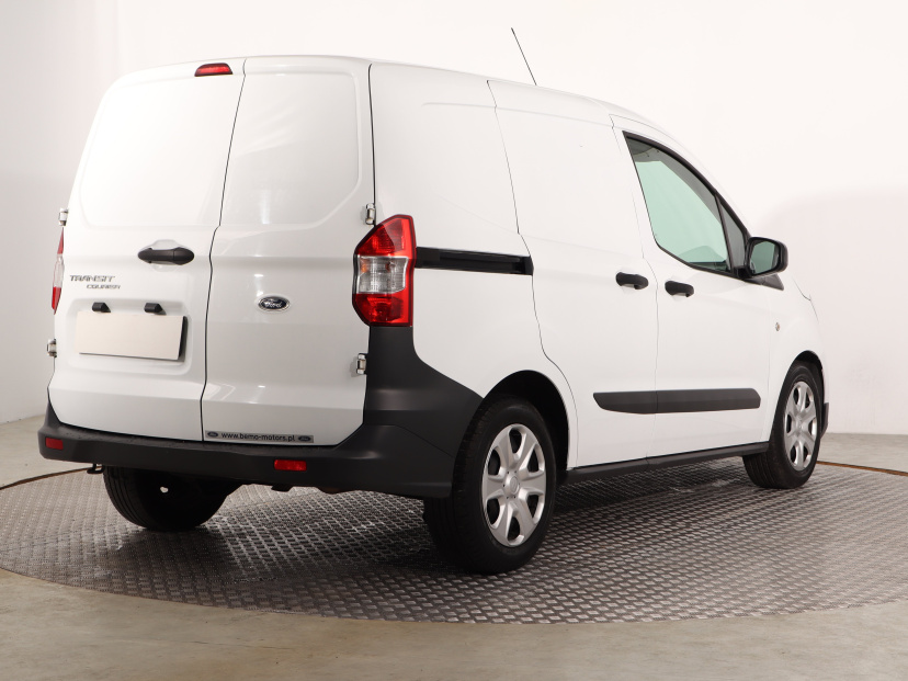 Ford Transit Courier, 2021