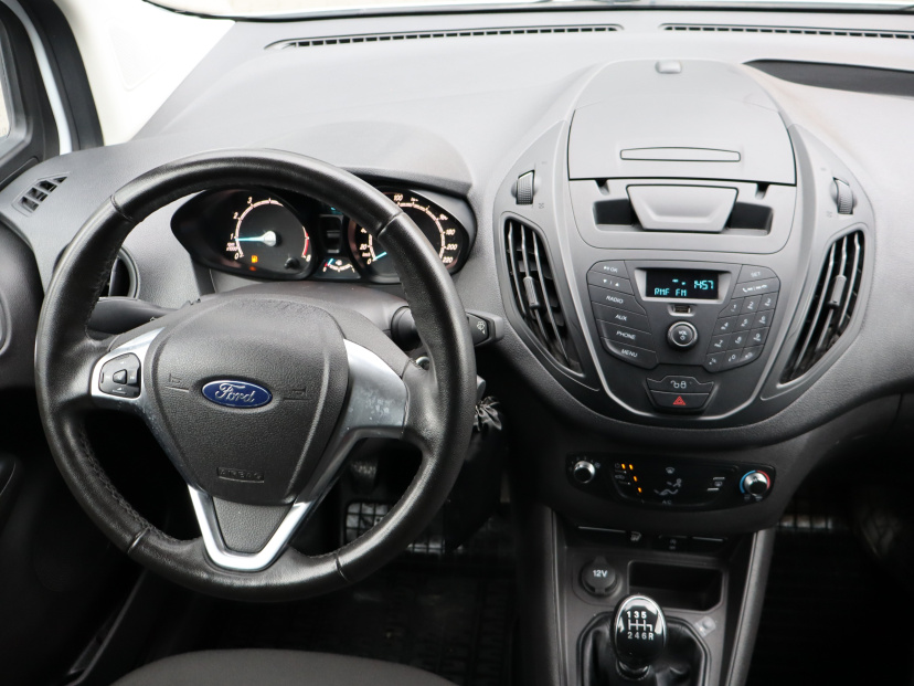 Ford Transit Courier, 2021