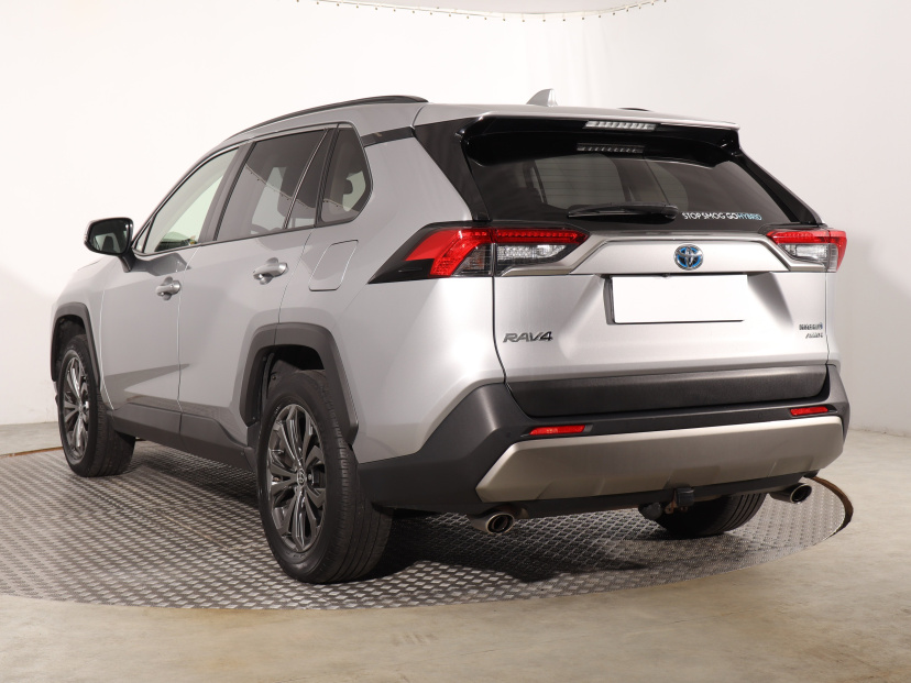 Toyota RAV 4, 2022