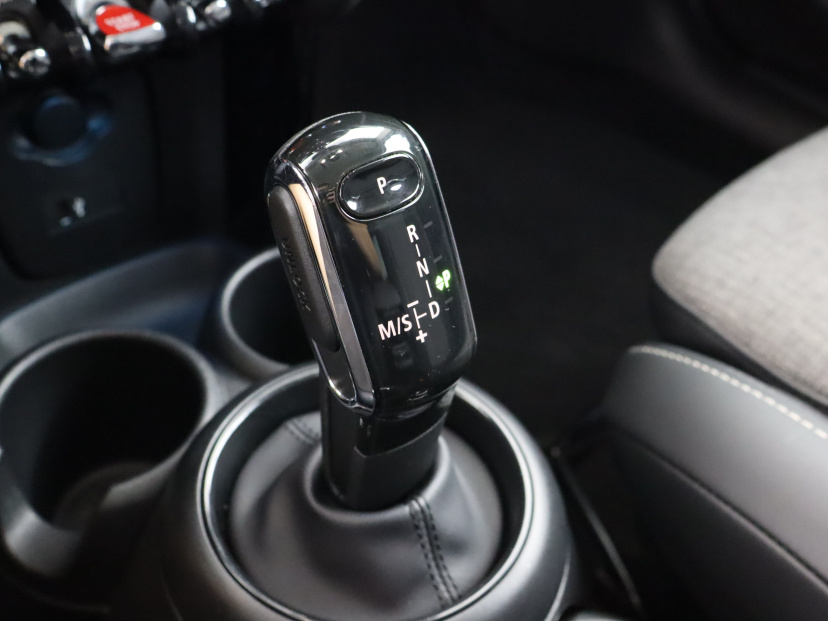 MINI 5-door, 2022