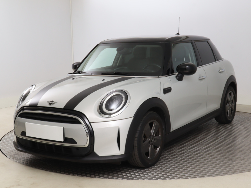MINI 5-door, 2022