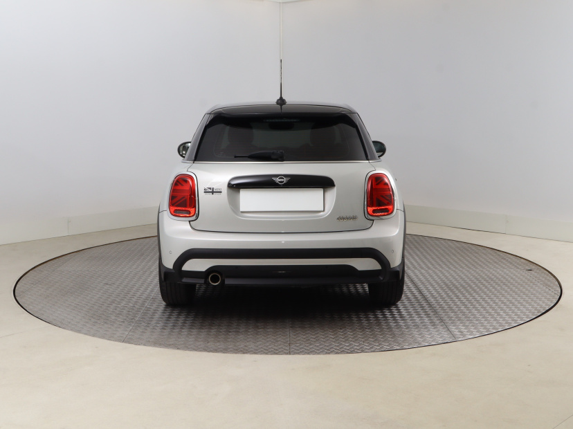 MINI 5-door, 2022