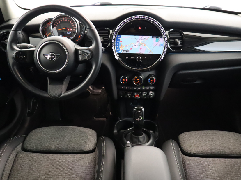 MINI 5-door, 2022