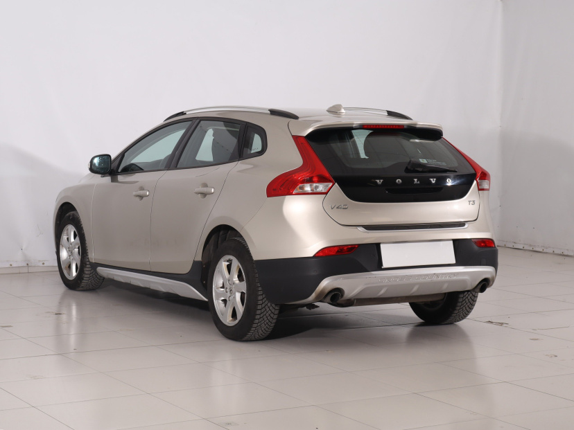 Volvo V40 Cross Country, 2017