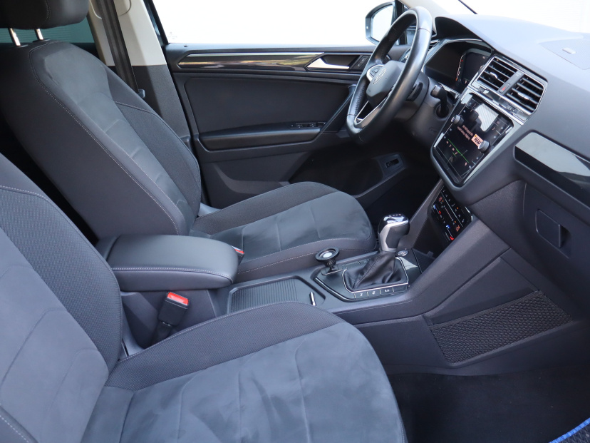 Volkswagen Tiguan, 2022