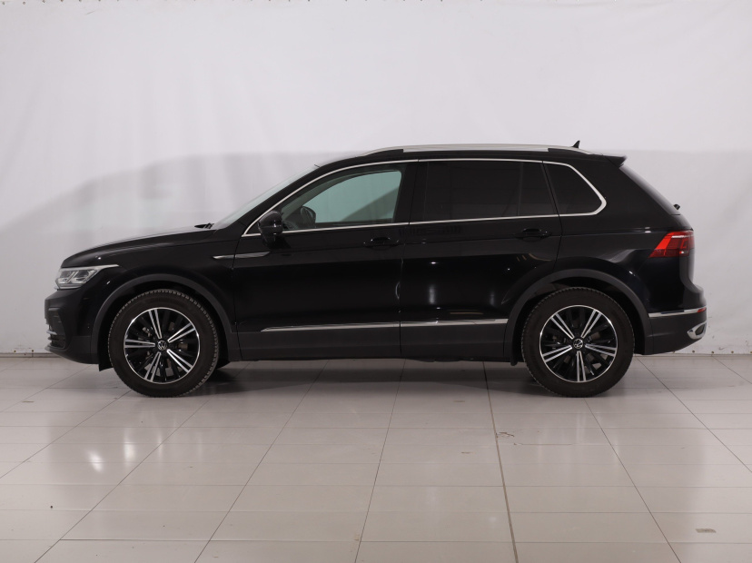 Volkswagen Tiguan, 2022