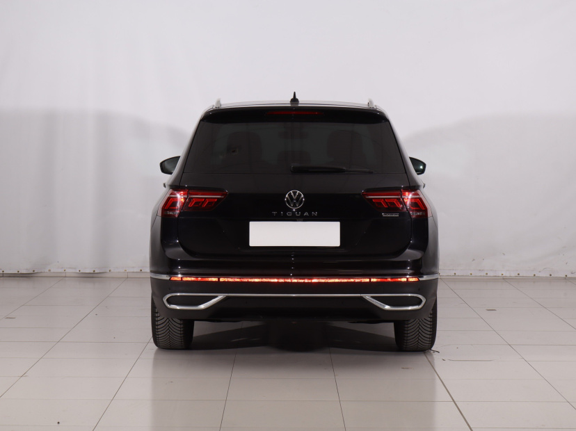Volkswagen Tiguan, 2022
