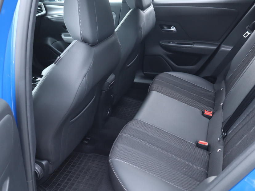 Opel Mokka, 2022