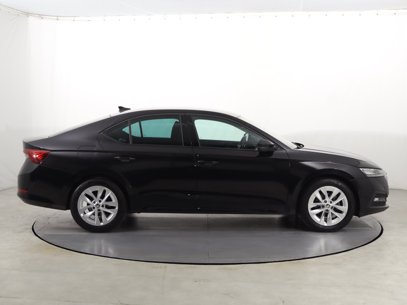 Škoda Octavia, 2023