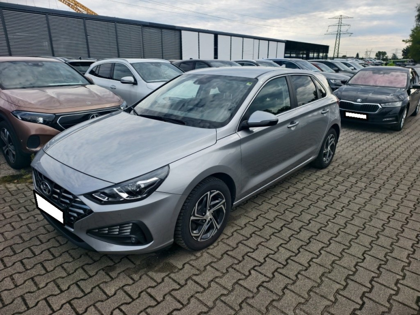 Hyundai i30, 2022