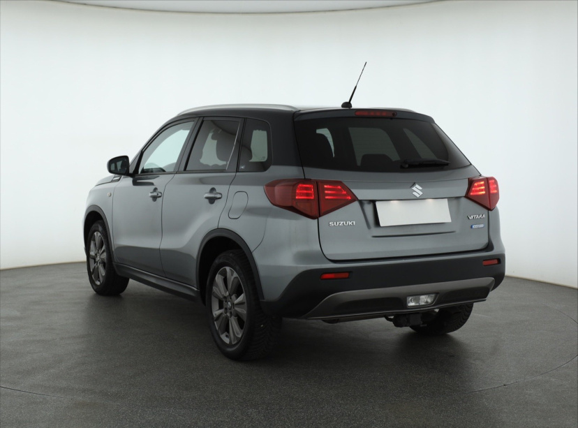 Suzuki Vitara, 2020