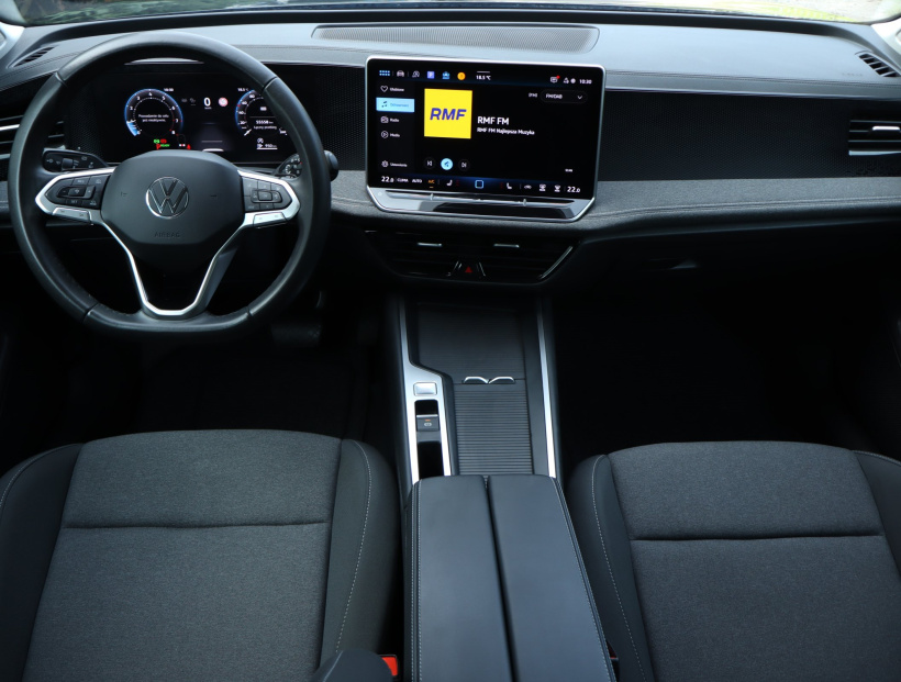 Volkswagen Passat, 2024
