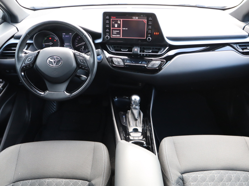 Toyota C-HR, 2020