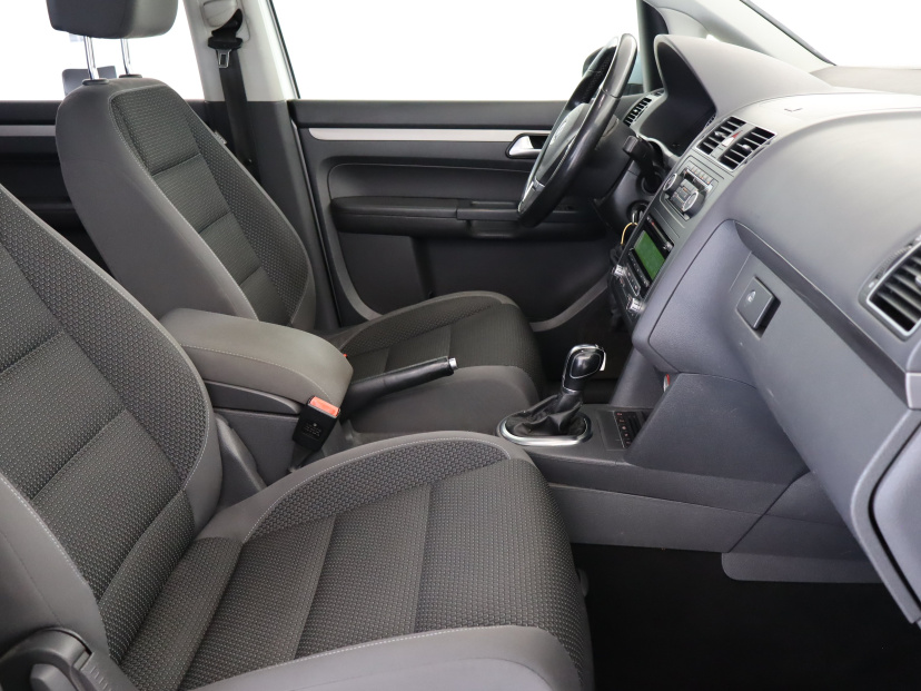 Volkswagen Touran, 2012