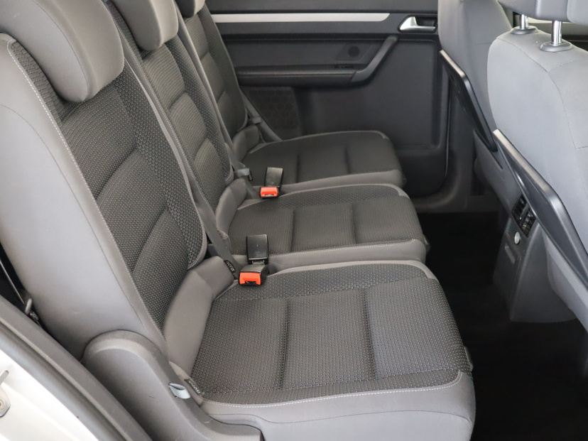 Volkswagen Touran, 2012