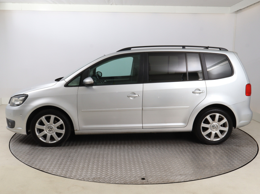 Volkswagen Touran, 2012