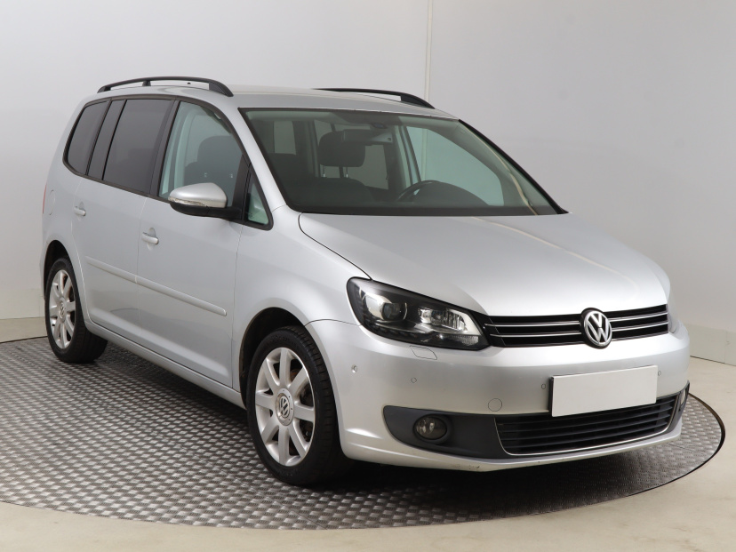 Volkswagen Touran, 2012