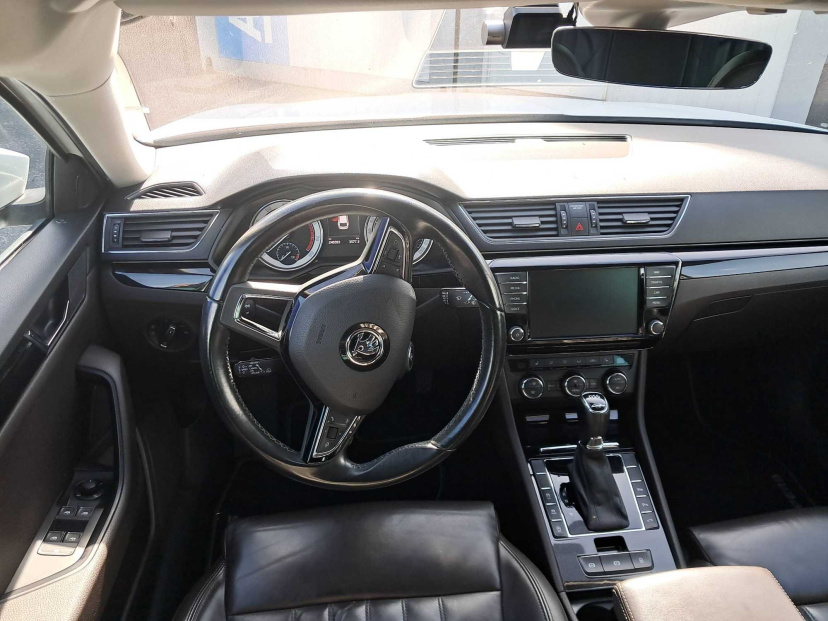 Škoda Superb, 2016