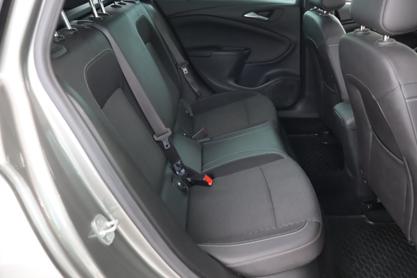 Opel Astra, 2017