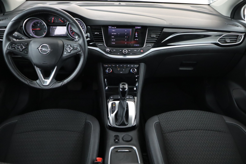 Opel Astra, 2017