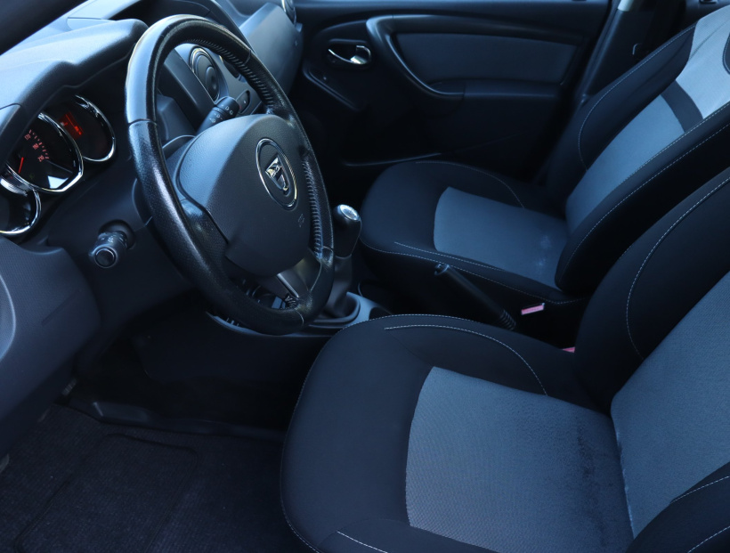Dacia Duster, 2016