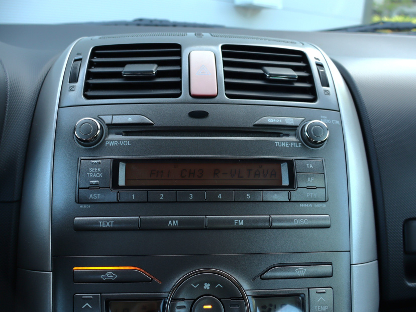 Toyota Auris, 2007
