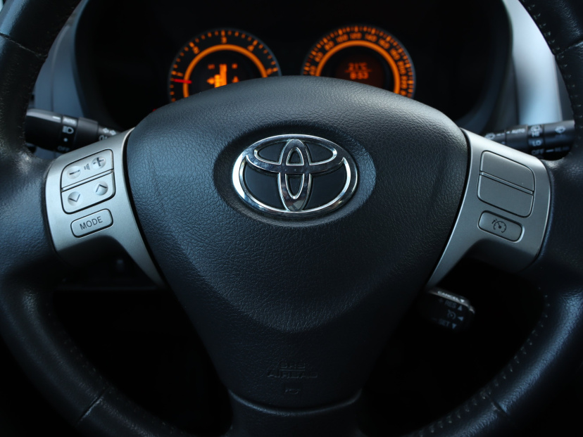 Toyota Auris, 2007