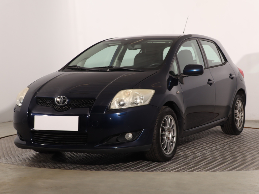 Toyota Auris, 2007