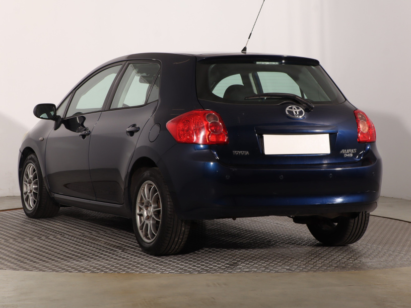 Toyota Auris, 2007