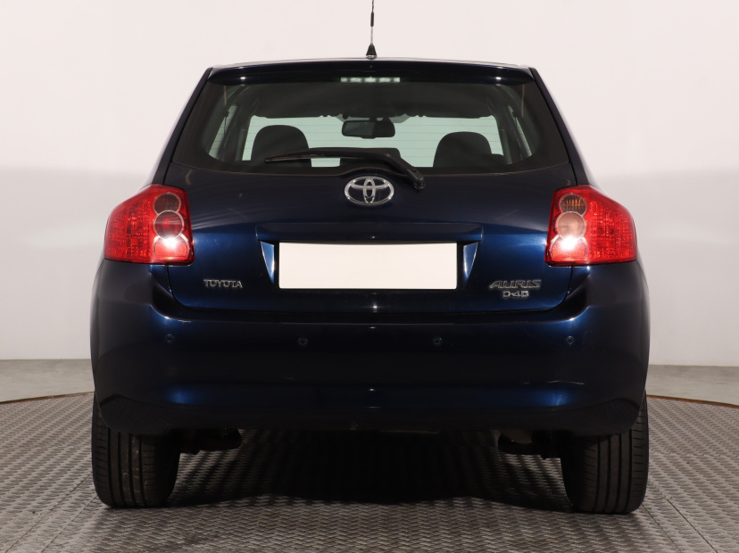 Toyota Auris, 2007