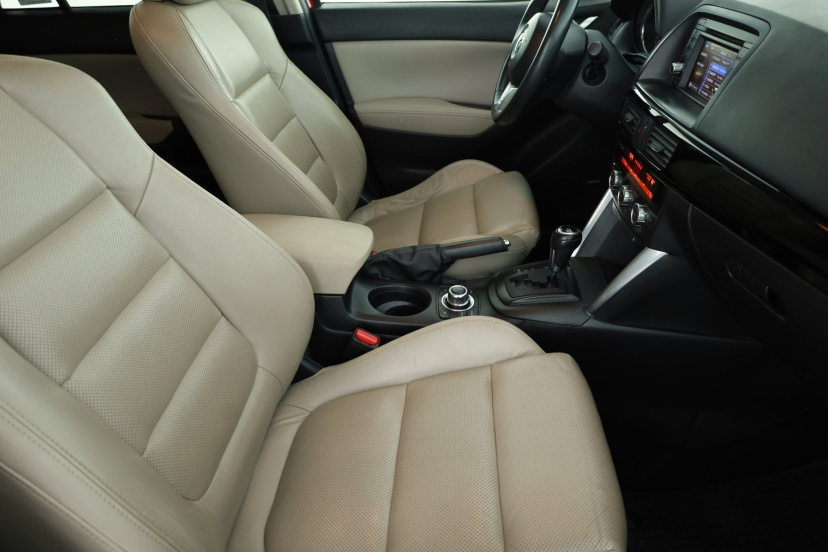 Mazda CX-5, 2012