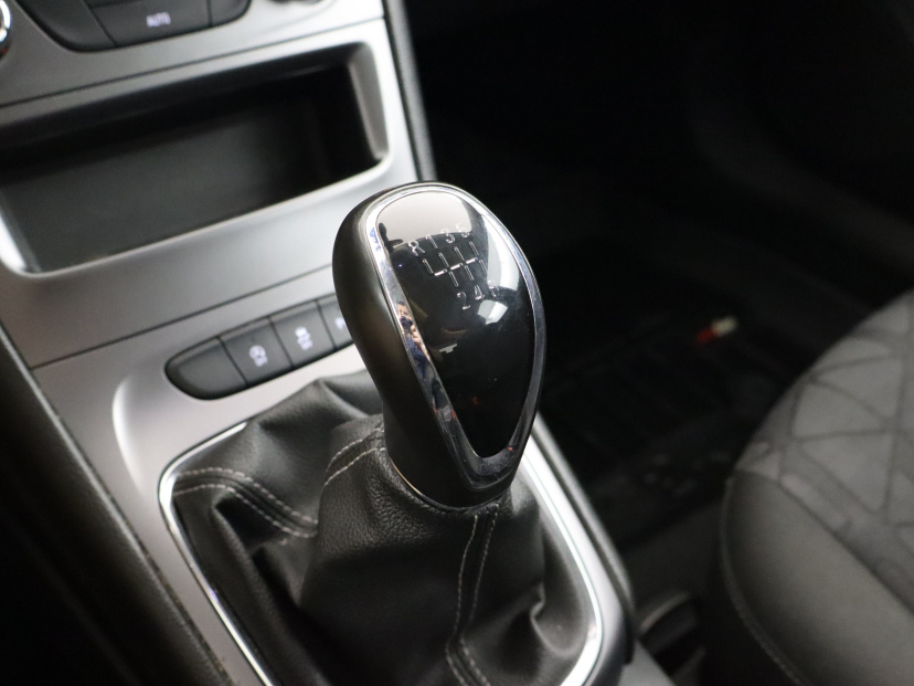 Opel Astra, 2019
